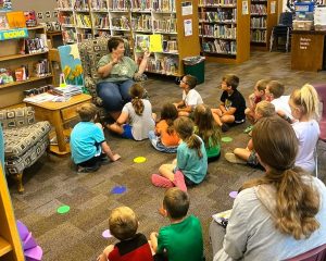 reading to community